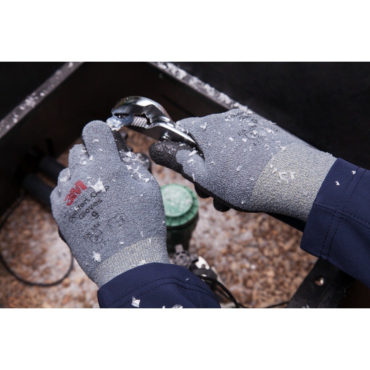 3M Comfort Grip Gloves Winter, Size X-Large (7010352931) (1 Pair) - (6Pack) - 3