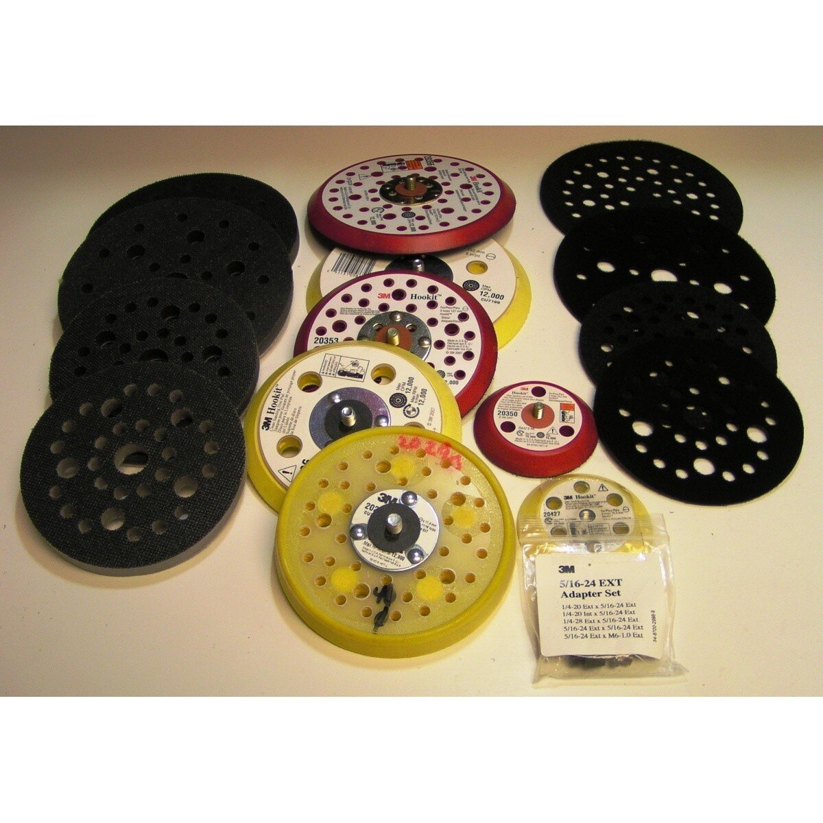 3M Cubitron Hookit Clean Sanding Pad, 33 Holes, Red Foam, 70 mm x 198 mm x 12.7 mm (28531) (7000119342)  - (5Pack) - 4