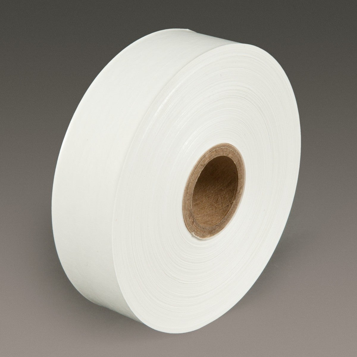 3M 6142 Water Activated Paper Tape, White, Medium Duty, 3 in x 600 ft (7010334934) (450 Pack)