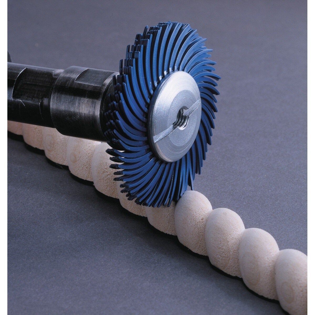 3M BB-ZB Scotch-Brite Radial Bristle Brush with Adapter, 120 Grit, White, 6 in x 7/16 in (7100138298) (5 Pack) - 6